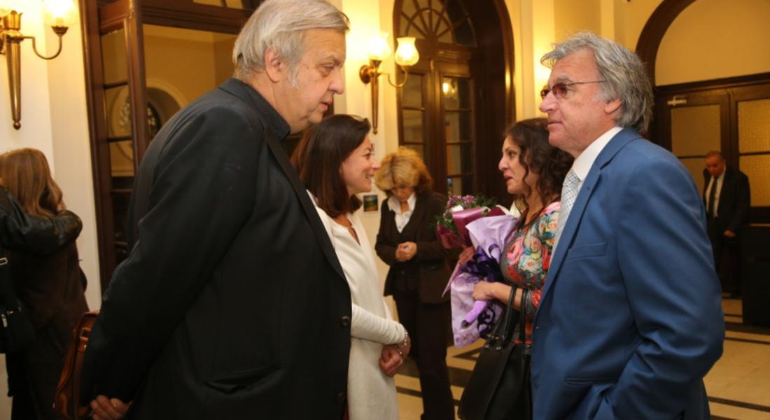 Депутатът Петър Кадиев откри благотворителна изложба в столицата