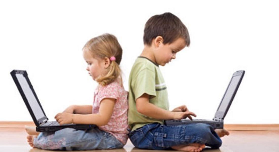 Експертите отчитат: Децата, които стоят пред екраните повече от два часа са с по-лоши когнитивни способности