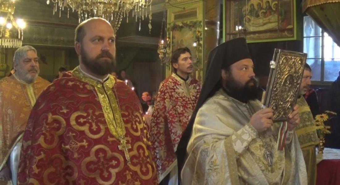 Смолянската църква „Св. Теодор Стратилат”  отбеляза своя празник и 180-ата си годишнина