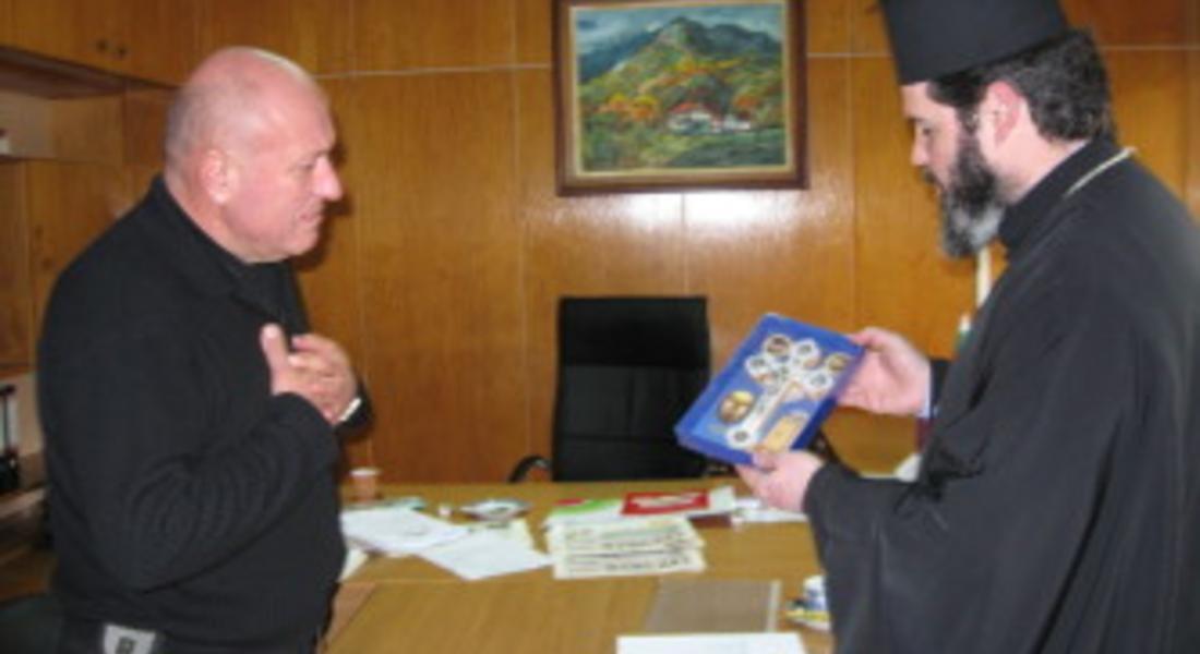 Епископ Антоний се срещна с новия изпълнителен директор на болницата