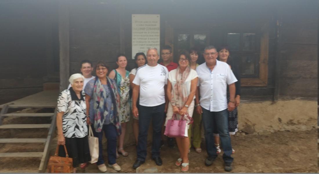 Представители от „Сдружение за устойчиво развитие на с. Полковник Серафимово” посетиха родното място на полк. Серафимов  