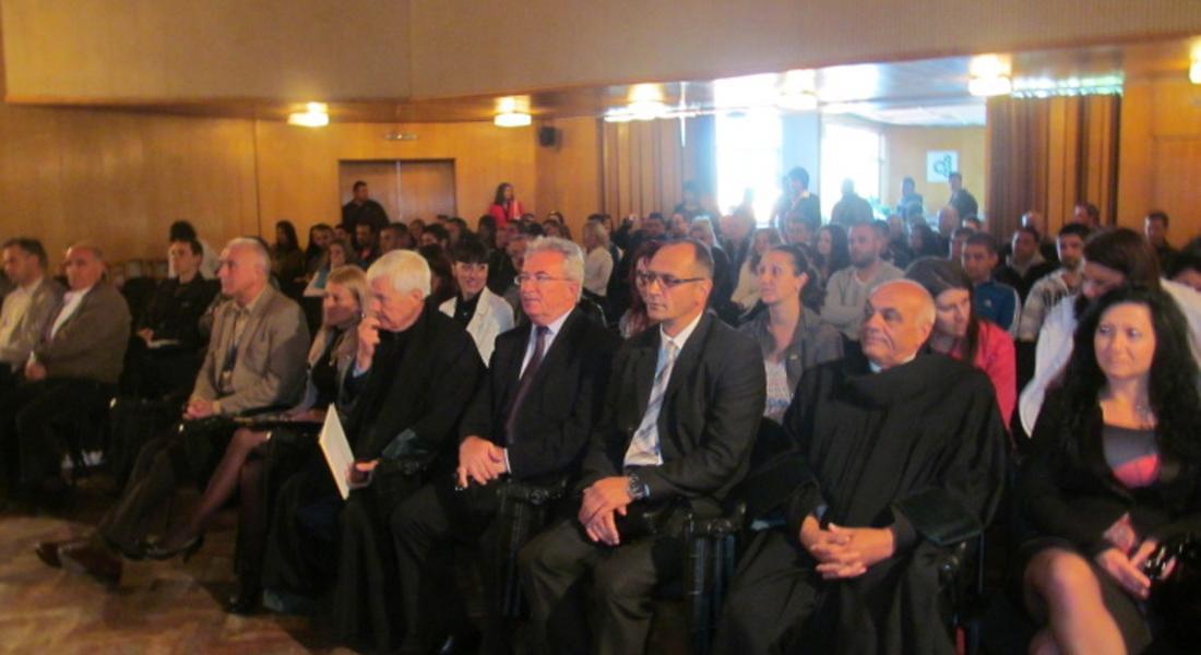 Областният управител бе гост при откриване на новата академична година във ВСУ „Черноризец Храбър”