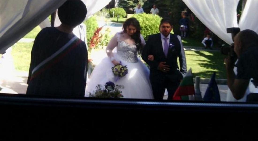  Младоженци изминаха над 3 500 км, за да си кажат „да“ в Родопите