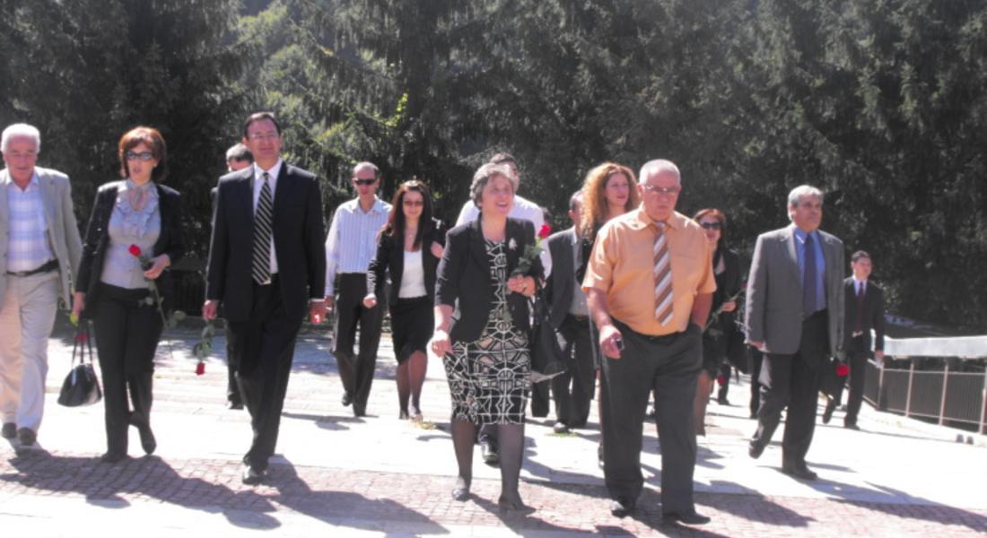 Дора Янкова и кандидатите за съветници от БСП проведоха срещи с жителите на Лъка и Стража 