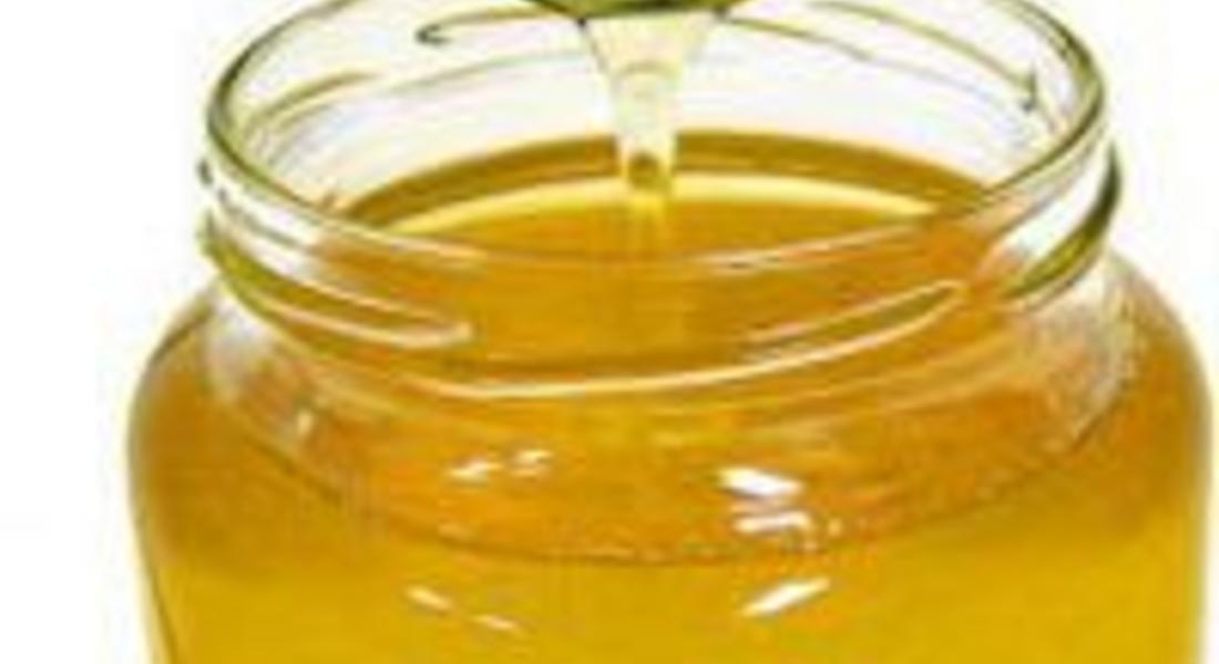 Глад за родопски мед, цената му скача