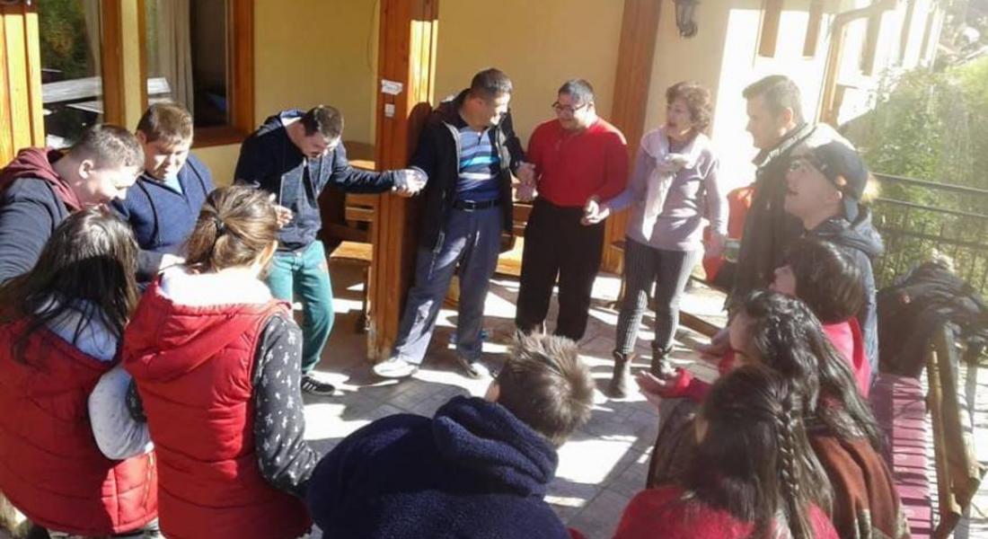 Младежи със синдром на Даун от  Македония, Турция и Гърция  ще  подготвят спектакъл "Звездна сцена" в Смолян