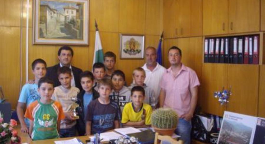 Отборът на "Вихър-1965"-Златоград е областен първенец по футбол за деца