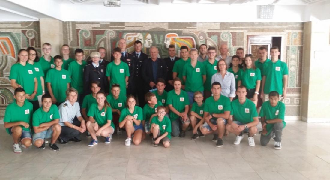  Кметът  Мелемов  поздрави младежите от доброволческите отряди на Смолян и  Зул