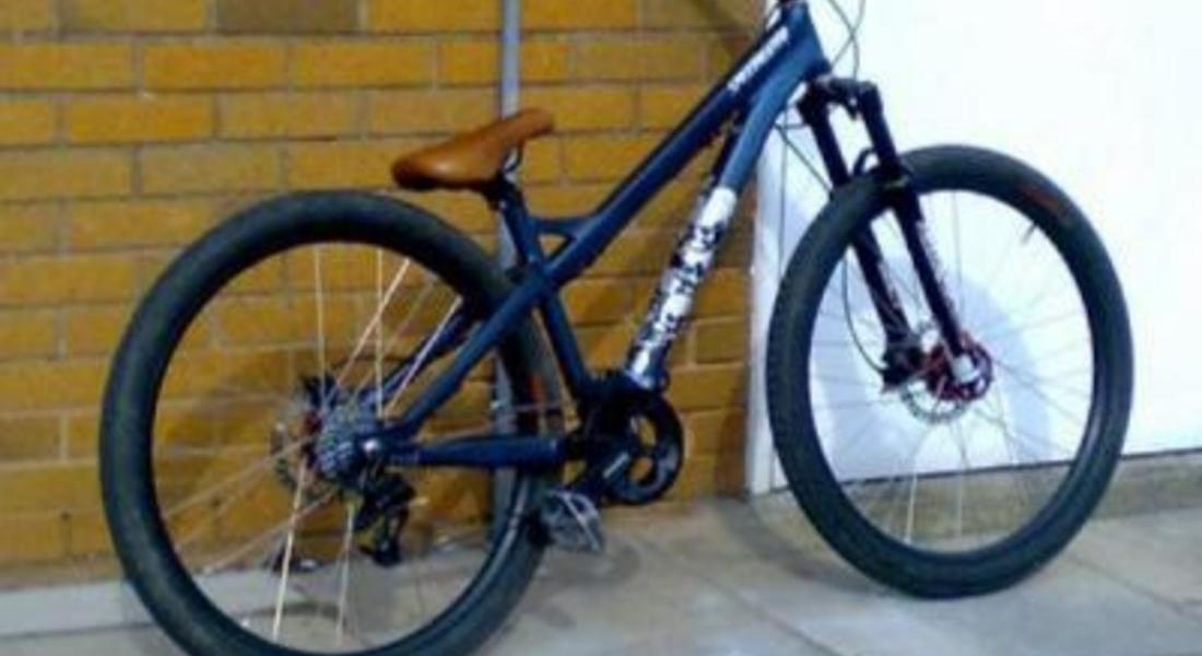 Откраднаха велосипед пред къща в Смолян
