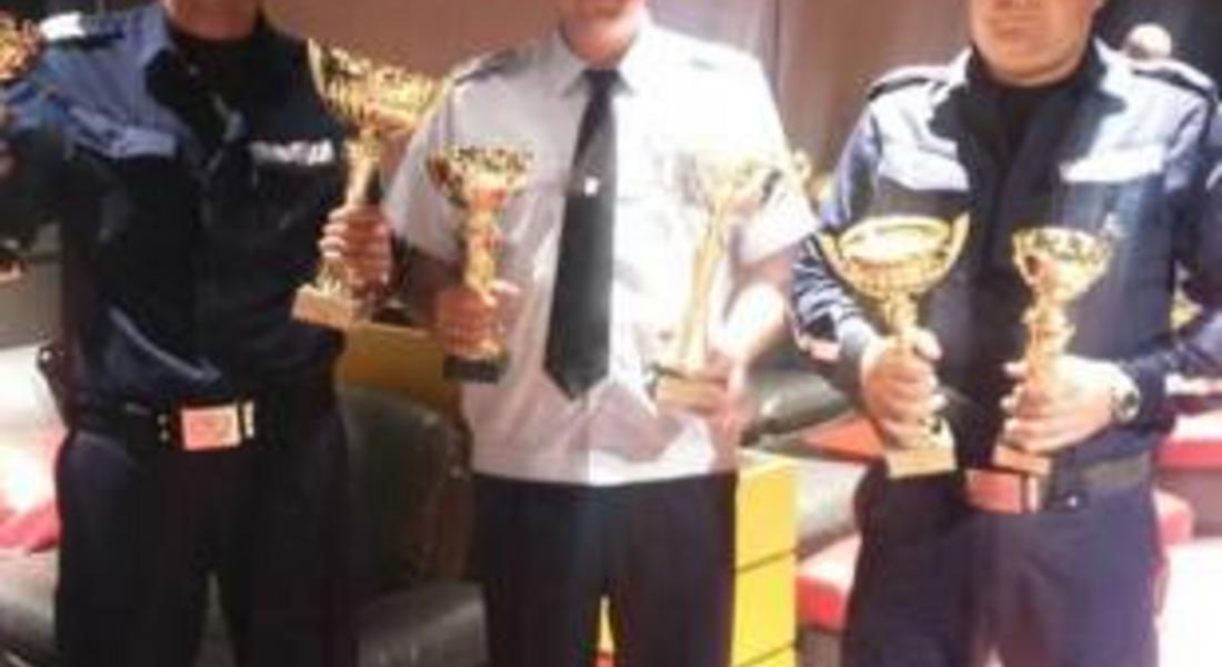 Васил Бакалски от ОДМВР-Смолян един от победителите в националния конкурс „Пътен полицай на годината“. 