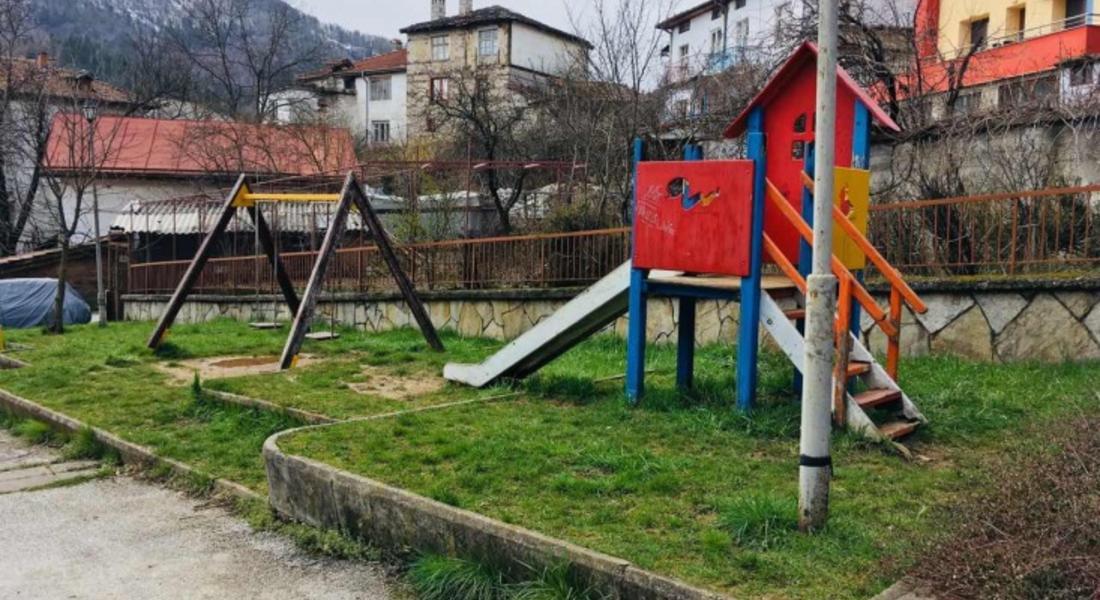 КРОС стартира кампания за съвместно набиране на средства за нова детска площадка в Райково