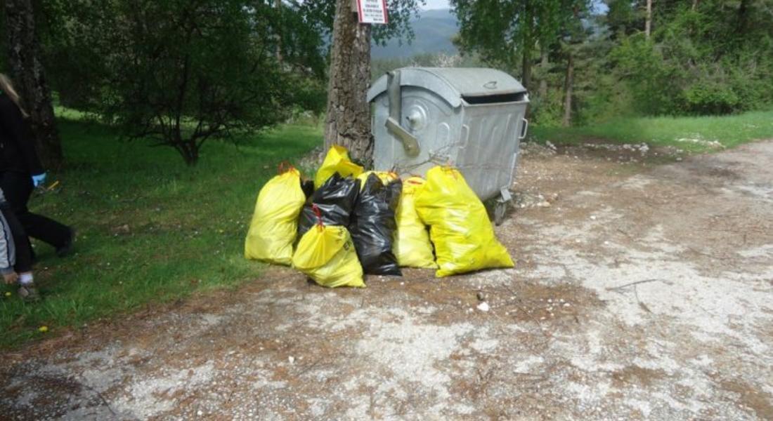 Над 100 тона отпадъци събраха смолянчани до обяд