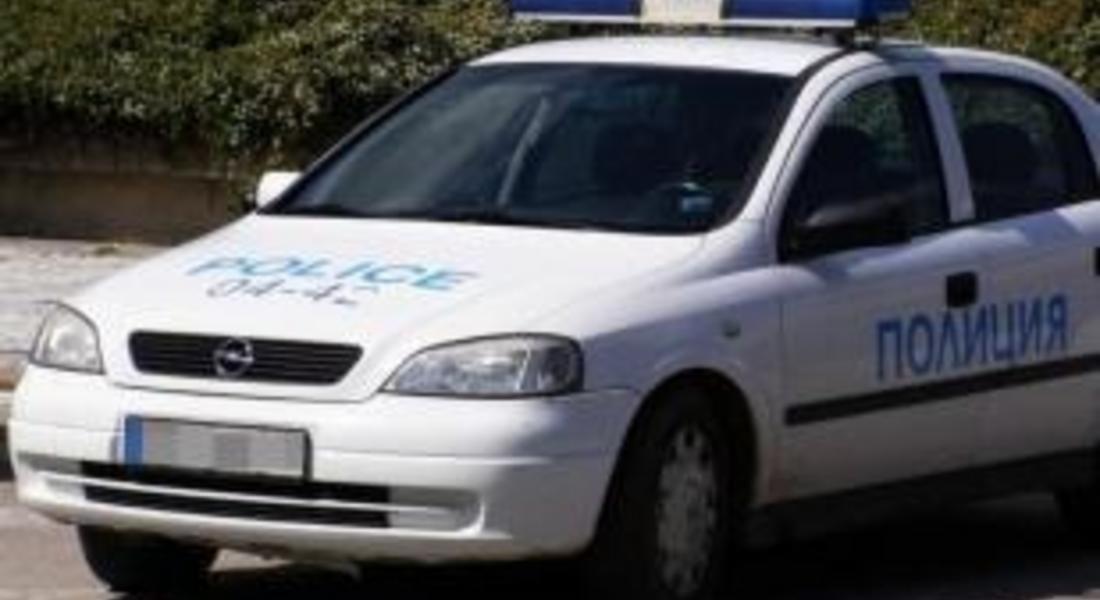 Автомобил с неистински регистрационни номера откриха вчера в Смолян