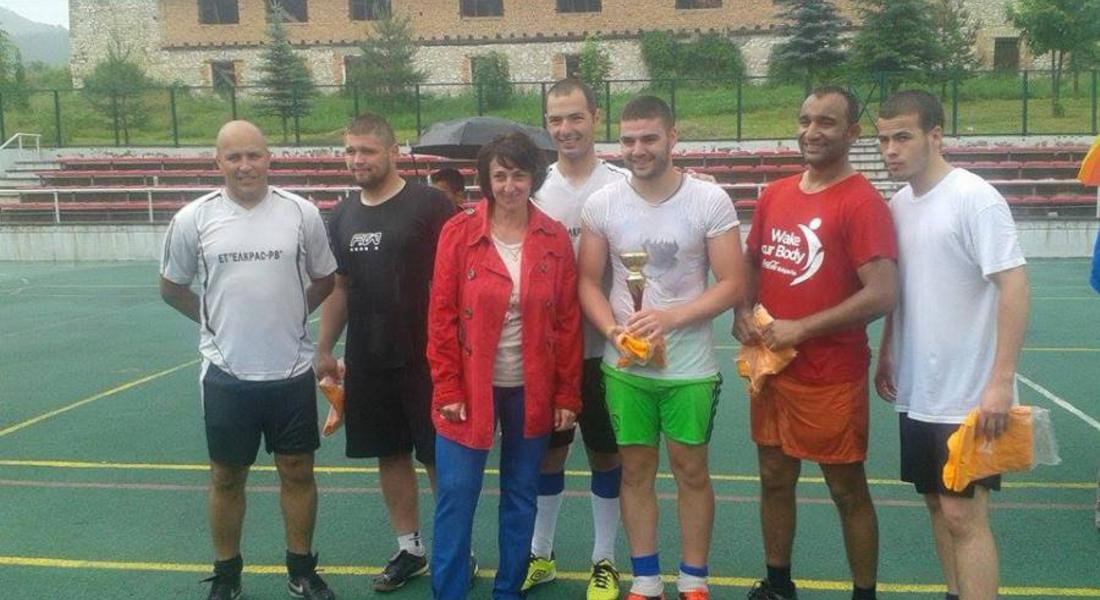 В с. Павелско се проведе Общински турнир по футбол на малки вратички за мъже