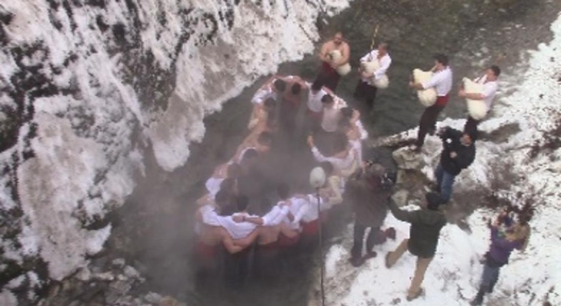 "Родопските хайдути" скачат за кръста в Устово,Бостина и Момчиловци