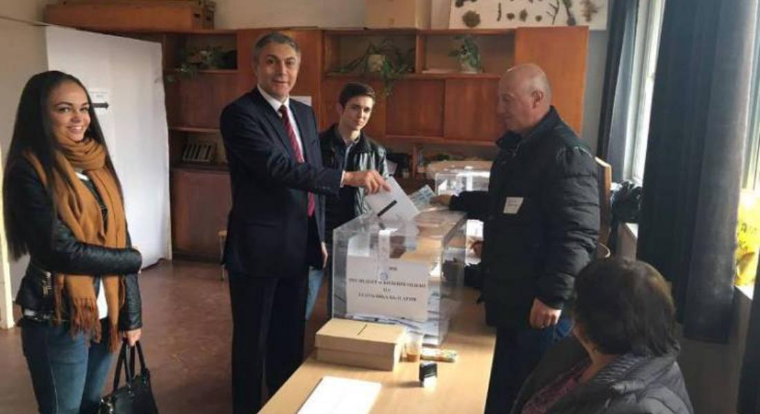  Председателят на ДПС Мустафа Карадайъ: Вярвам, че всички членове и симпатизанти на ДПС ще подходят към изборите по депесарски - активно и отговорно