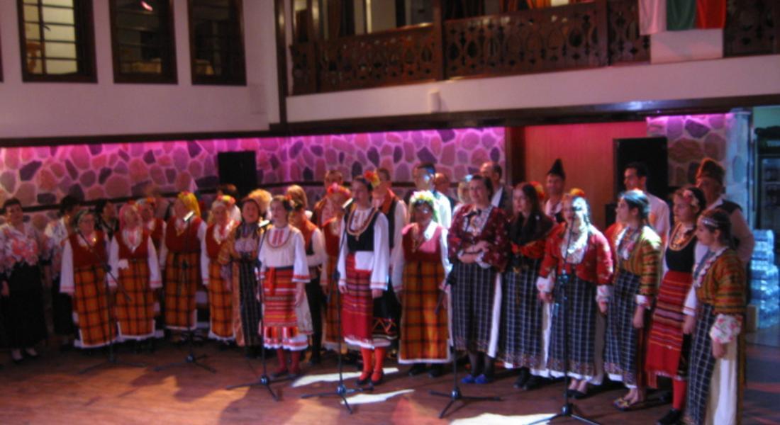 Самодейците от Община Златоград празнуват