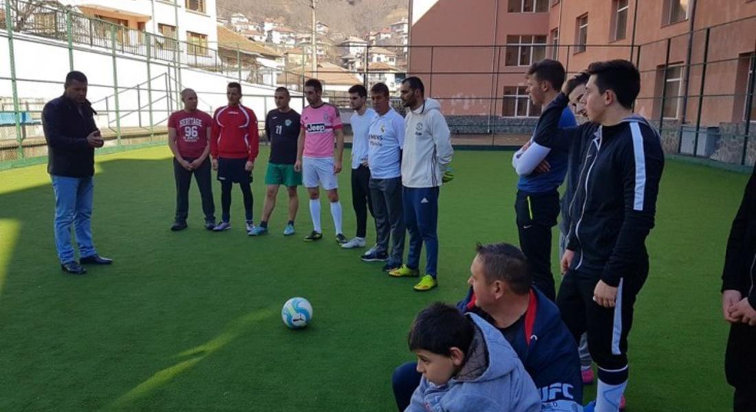 Благотворителен турнир по футбол събра средства за болни деца в Неделино