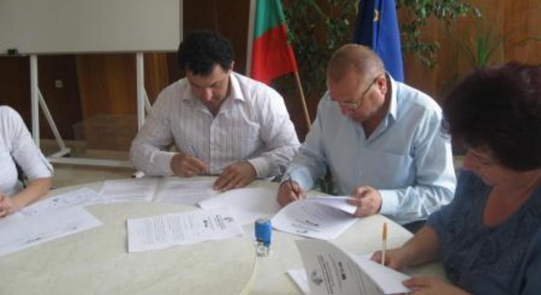 Подписаха договора за комуникационното трасе Златоград - Термес - Ксанти