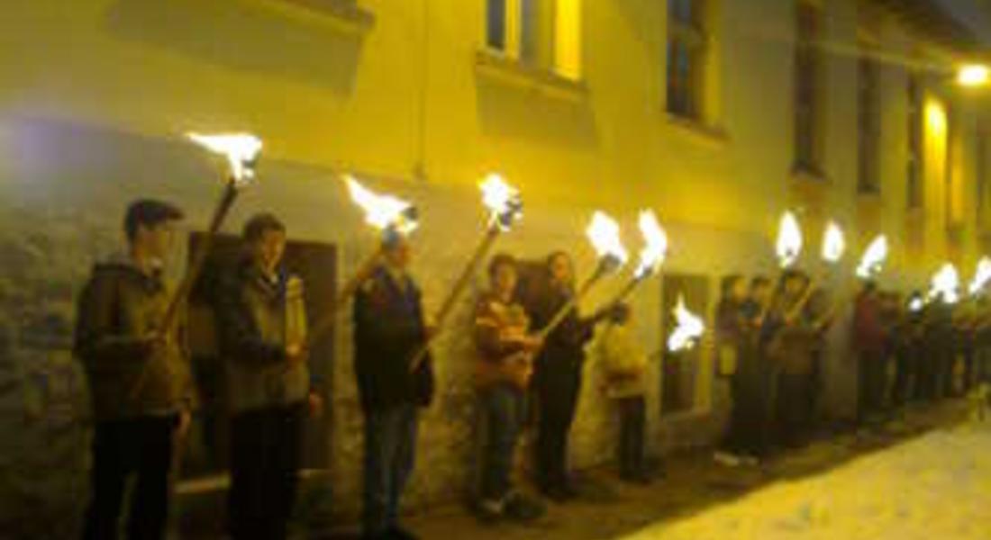 В навечерието на 19 февруари за единадесети пореден път се състоя традиционното факелно шествие на ПМГ „Васил Левски”