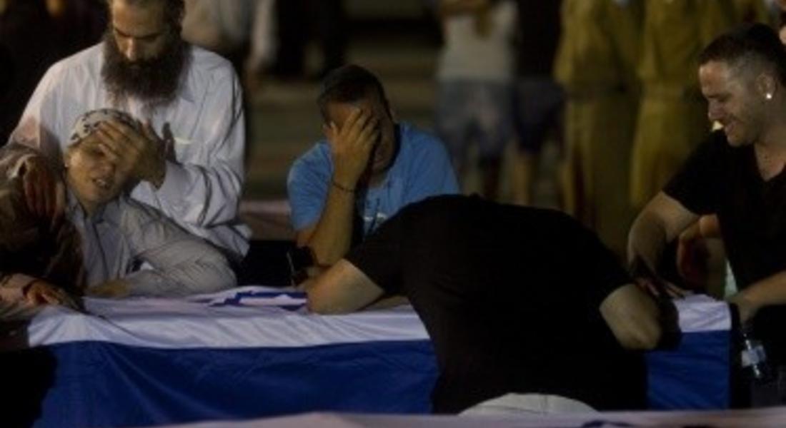Погребват загиналите в бургаския атентат израелци днес