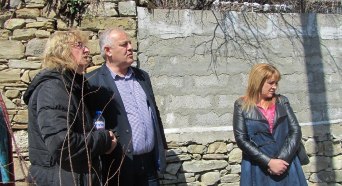 Община Смолян подпомага пострадалото семейство от пожара в Момчиловци