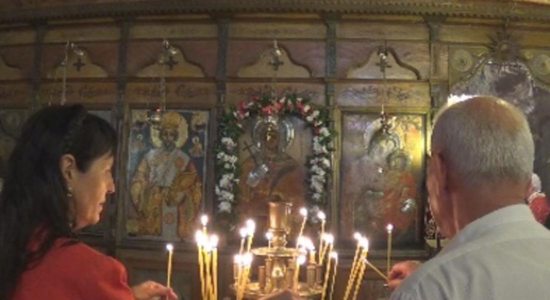 Отбелязаха 180-годишнината на Райковската църква „Св. Неделя“