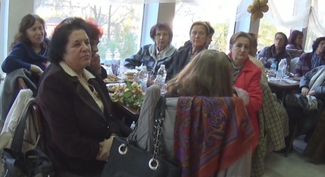  Почетоха първата родопска учителка и поетеса Рада Казалийска