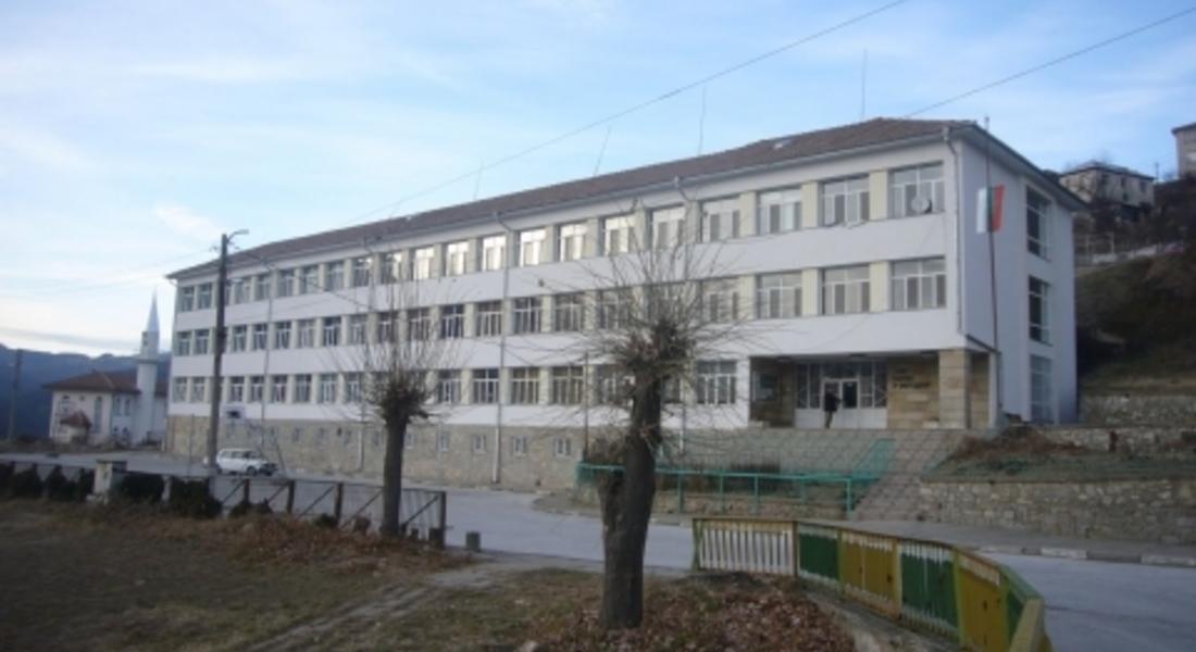 Училището в село Върбина със статут на "защитено"