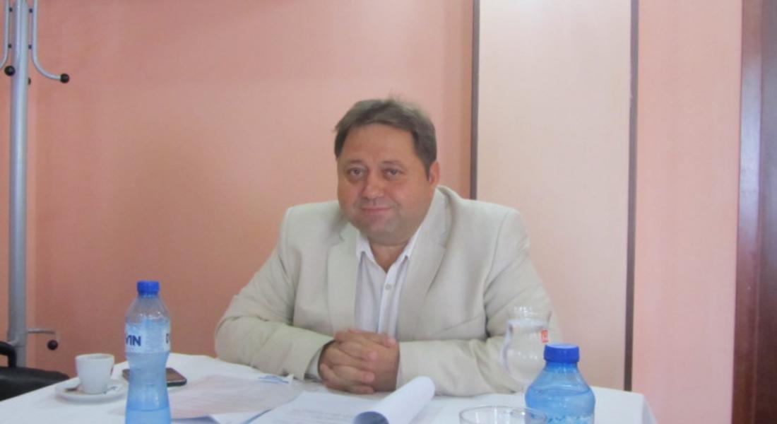 Преди събора на Лекарския съюз, д-р Андрей Кехайов попита колегите си от региона за проблемите в системата