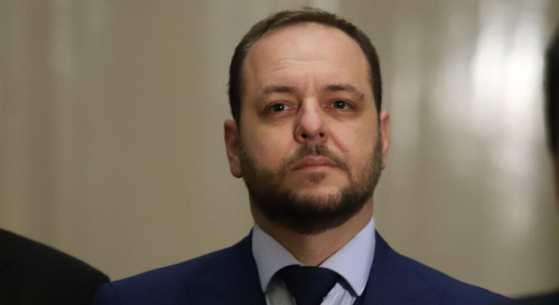  Министър Борислав Сандов съобщи за натиск от инвеститор върху РИОСВ-Смолян