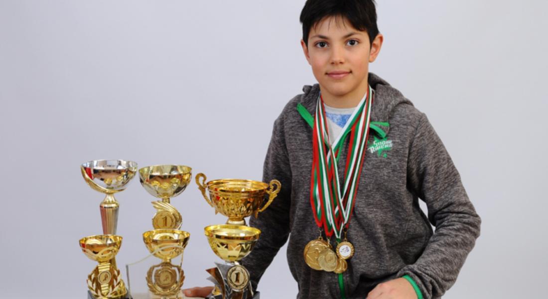 Момче от Смолян с номинация от Фондация ”Димитър Бербатов”