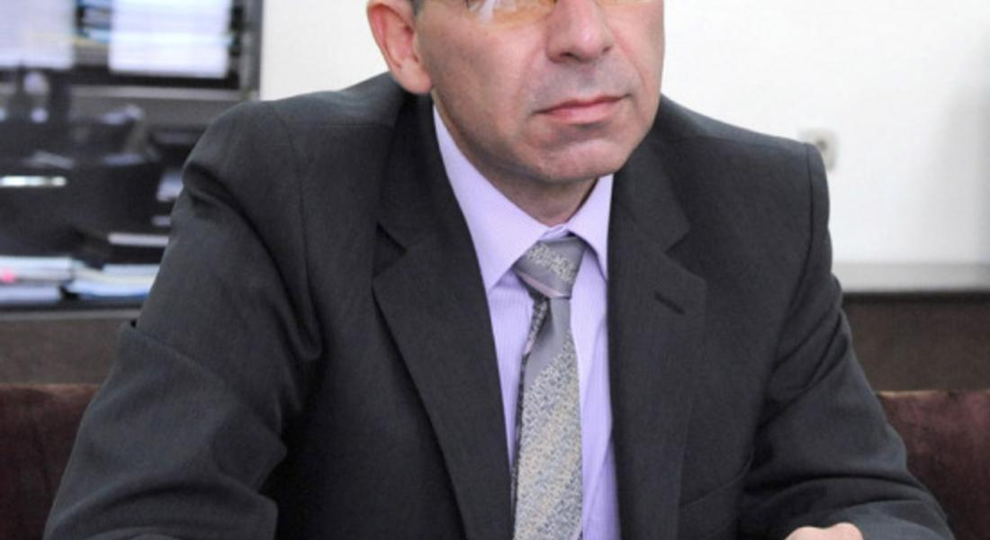 Министър Константинов: Правителството не желае да закрива девинската болница