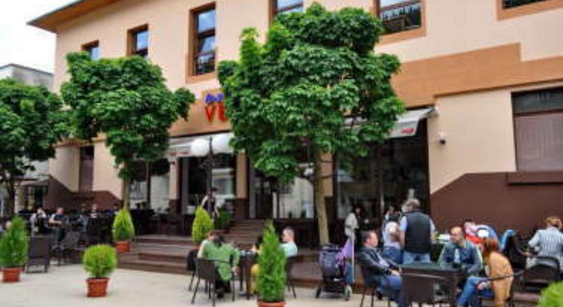 Ресторант за бързо хранене "Верту" осигурява топъл обяд на 15 социално слаби деца 