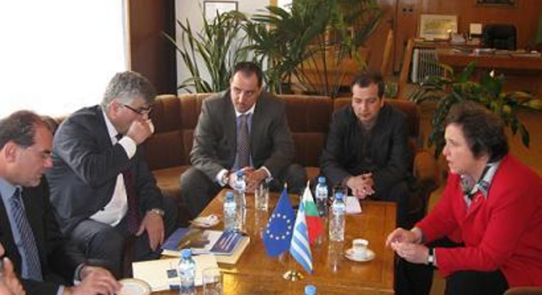 Дора Янкова се срещна с областния управител на Източна Македония