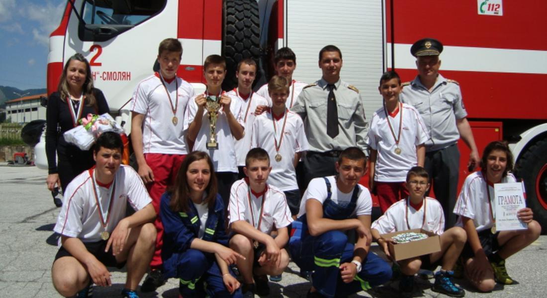 	Отборът на ОУ “Проф. д-р Асен Златаров” е победител в провелото се днес състезание "Млад огнеборец"