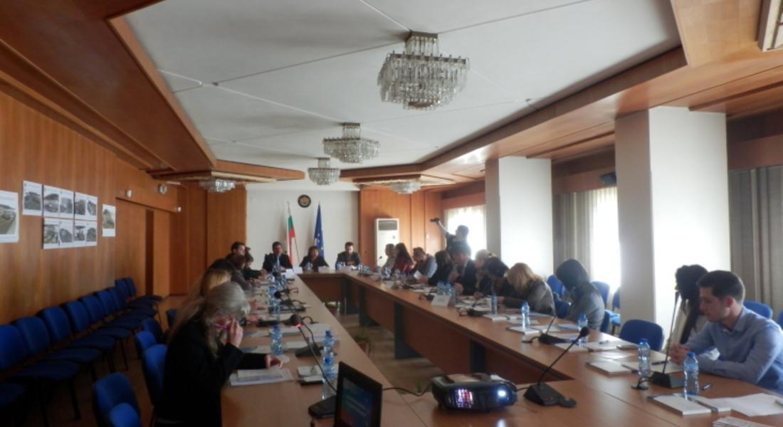 Ползите от членството на България бяха обсъдени на кръгла маса в Смолян