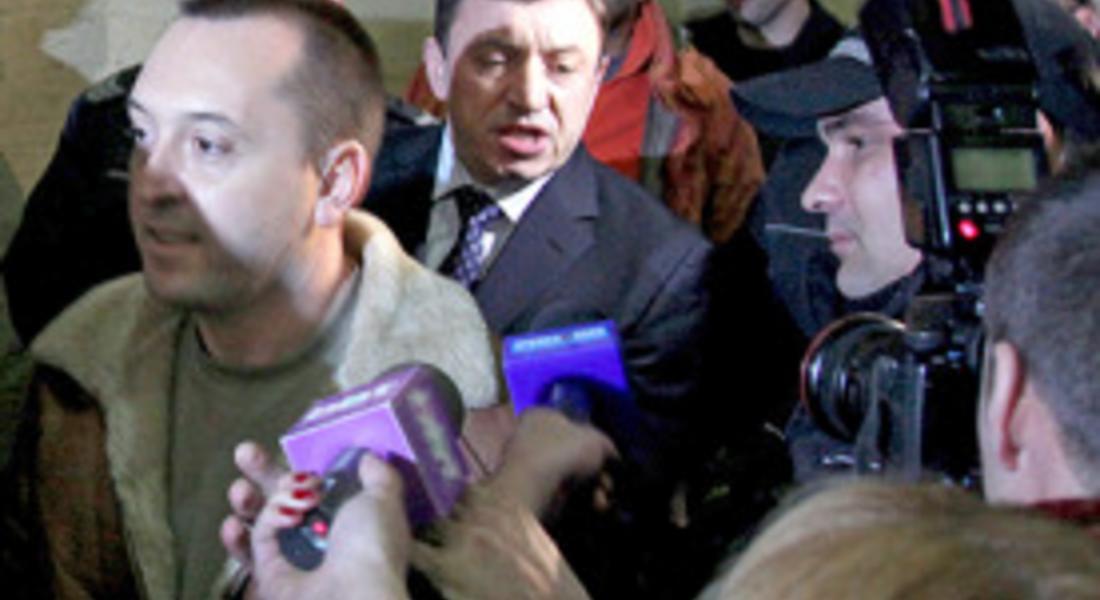 Алексей остава в ареста, съдът пуска петима
