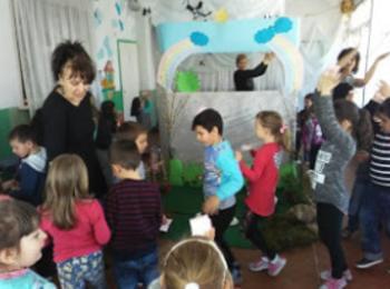 В област Смолян функционират 16 самостоятелни детски ясли и яслени групи към обединените детски заведения