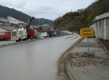КАТ-Смолян призовава шофьорите да бъдат по-толерантни и търпеливи, докато текат ремонтните дейности по пътищата в областта