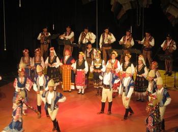 Ансамбъл „Родопа” представя коледен концерт на 18 декември в Смолян