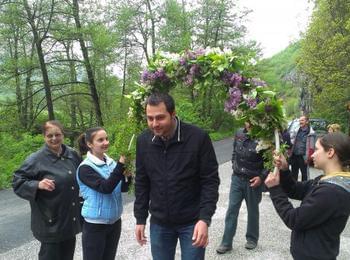 Марин Захариев и общинската съветничка Софка Иванова уважиха празника Адрелез в село Смилян