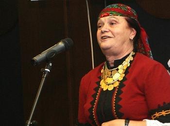 БСП–Смолян почете бенефиса на световно известната певица Валя Балканска