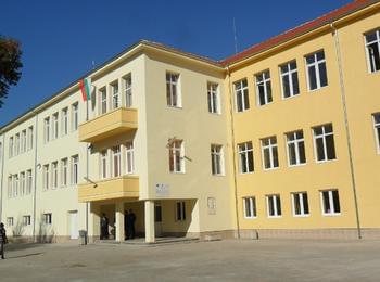 Отпуснати са средства за модернизиране на училищните бази в пет общини на област Смолян