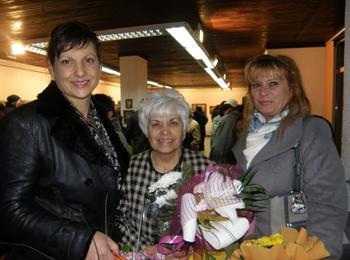 Д-р Даниела Дариткова бе официален гост на изложба на гоблени