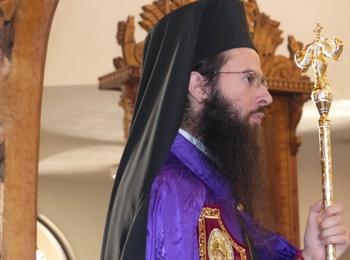  Смолян посрещна с камбанен звън епископ Арсений за храмовия празник на „Св. Висарион Смоленски“