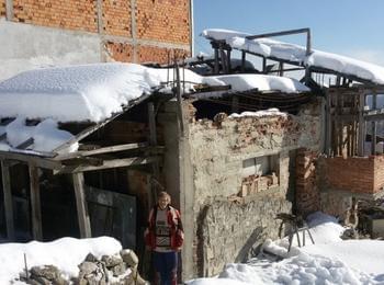 Пенсионер от Смолян живее без ток, вода и отопление 
