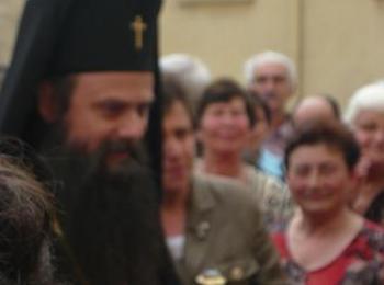Пловдивския митрополит Николай  освети новият параклис "Покров на Пресвета Богородица"
