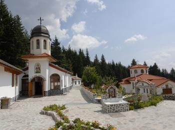  С благословен курбан и литургия ще бъде отбелязан храмовият празник на Св.Козма и Дамян