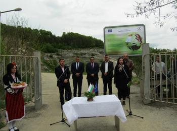 С „първа копка“ стартираха проекти с европейско финансиране за по-екологичен и качествен живот в област Смолян